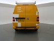 Volkswagen Transporter - 2.5 TDI 130 PK LANG 340 + 2 SCHUIFDEUREN / AIRCO / CRUISE / TREKHAAK - 1 - Thumbnail