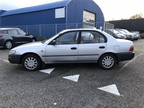 Toyota Corolla - 1.6 XLi - 1