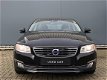 Volvo V70 - D4 Automaat Limited Edition / Park Assist / Xenon / Navigatie - 1 - Thumbnail