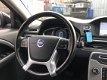 Volvo V70 - D4 Automaat Limited Edition / Park Assist / Xenon / Navigatie - 1 - Thumbnail