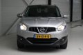 Nissan Qashqai - 1.6 AUTOMAAT Navigatie | Panoramadak | Camera | Xenon | Stoelverwarming - 1 - Thumbnail