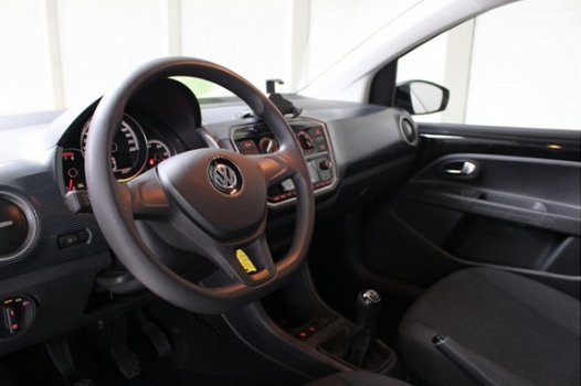 Volkswagen Up! - 1.0 BMT move up Airco | Radio-cd | Navigatie | Centrale vergrendeling - 1