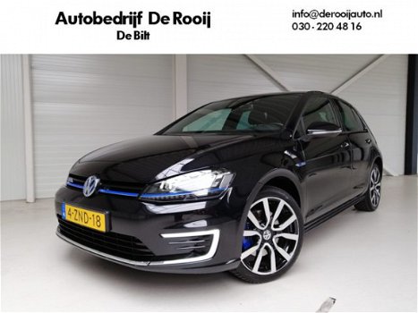 Volkswagen Golf - 1.4 TSI GTE | Navigatie Pro | Parkeersensoren | Cruise Control | - 1