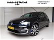 Volkswagen Golf - 1.4 TSI GTE | Navigatie Pro | Parkeersensoren | Cruise Control | - 1 - Thumbnail