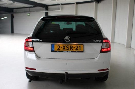 Skoda Rapid Spaceback - 1.2 TSI 125 PK Ambition Airco | Cruise Control | Trekhaak | Panoramadak - 1