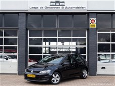 Volkswagen Golf - 1.2 TSI