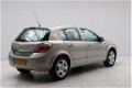 Opel Astra - 1.8 Temptation Airco Electronisch, Cruise Control, Electrische ramen, Zeer netjes - 1 - Thumbnail