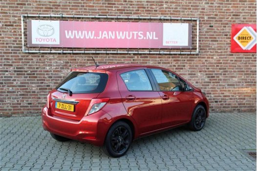 Toyota Yaris - 1.3 VVT-i Aspiration - 1