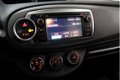 Toyota Yaris - 1.3 VVT-i Aspiration - 1 - Thumbnail