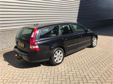 Volvo V50 - 1.8 Airco, Cruise, LMV, NAP, NIEUWE APK, - 1