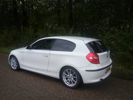 BMW 1-serie - 118i Business Sport Apk 08-2020 - 1