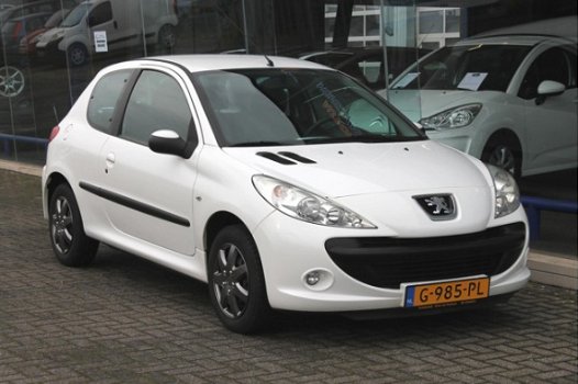 Peugeot 206 - 1.1 Accent Airco - 1