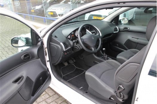 Peugeot 206 - 1.1 Accent Airco - 1