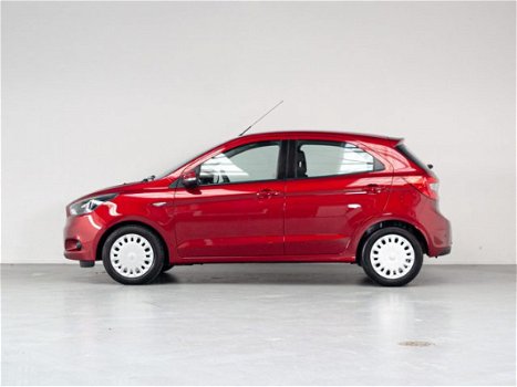 Ford Ka - 1.2 Trend Ultimate, Parkeersensoren , Sync Bluetooth USB, Cruise, Airco - 1