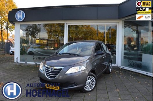 Lancia Y(psilon) - 0.9 TwinAir Silver Plus Airco/Eletrische ramen/LM 15'' - 1