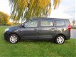 Dacia Lodgy - 1.5 dCi Lauréate *NL-AUTO* 7-PERSOONS 2015 NAVI CRUISE PDC *BOVAG - 1 - Thumbnail