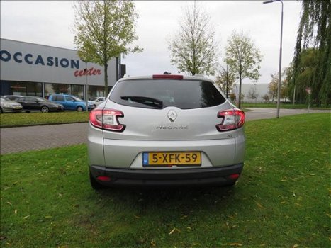 Renault Mégane Estate - 1.5 dCi Bose 122000km 2014 LMV AC PDC *NL-AUTO - 1