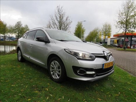 Renault Mégane Estate - 1.5 dCi Bose 122000km 2014 LMV AC PDC *NL-AUTO - 1