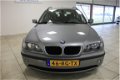 BMW 3-serie Touring - 316i Black&Silver II / NAVI / AIRCO / CRUISE / LMV 16'' - 1 - Thumbnail
