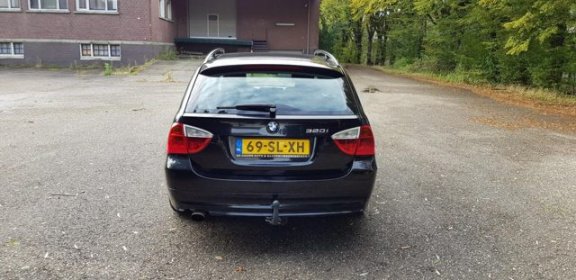 BMW 3-serie Touring - 320i High Executive - 1