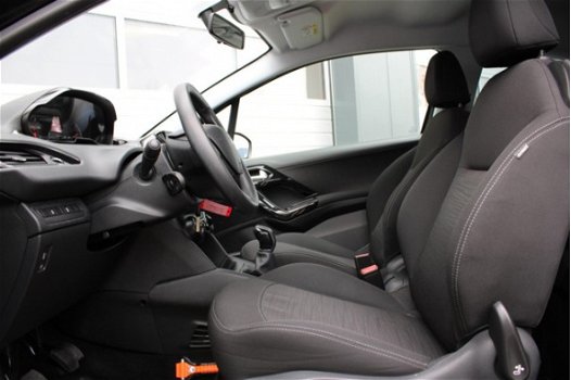 Peugeot 208 - 1.0 VTi Access Airco/Cruise/Stuurbekrachtiging/Elek.Ramen/C.V./LM.Velgen/Radio.CD - 1