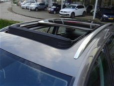 Volkswagen Golf Variant - Highline 1, 4 TSI 125pk DSG (Pano, Leer, Trekhaak, Navi, Pdc, Acc, Clima)