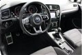 Volkswagen Golf - 1.2 TSI Highline 2 x R-Line Pano Xenon Navi - 1 - Thumbnail