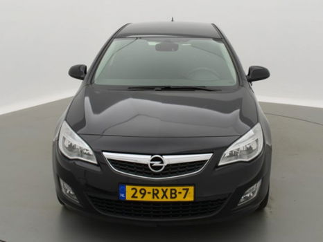 Opel Astra - 1.4 TURBO Edition 120PK Navigatie - Airco - 1