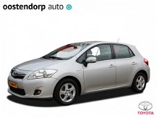 Toyota Auris - 1.8 Full Hybrid Aspiration | Navigatie | Achteruitrijcamera | Cruise Control | Parkee