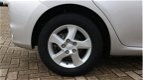 Toyota Auris - 1.8 Full Hybrid Aspiration | Navigatie | Achteruitrijcamera | Cruise Control | Parkee - 1 - Thumbnail