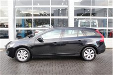 Volvo V60 - 1.6t T3 150pk Kinetic | Leder / Navigatie / Trekhaak