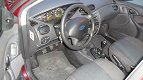 Ford Focus Wagon - 1.6-16V Ambiente , Eerste eigenaar, Nette auto, werkende airco, NAP, APK tot jul - 1 - Thumbnail