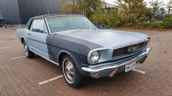 Ford Mustang - V8 Automaat - 1