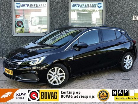 Opel Astra - 1.6 Innovation Turbo 200PK Lane assist - 1