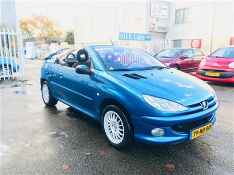 Peugeot 206 CC - 1.6-16V Bj 2003 KM 122100 NAP Nieuw APK Airco - 1