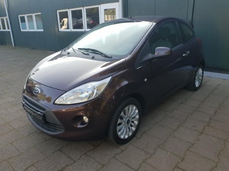 Ford Ka - 1.2 Titanium MET AIRCO EN 2 JAAR APK - 1