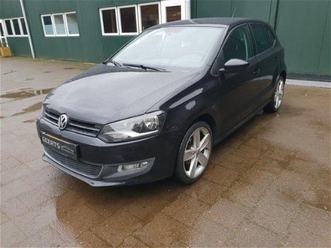 Volkswagen Polo - 1.4-16V Highline - 1