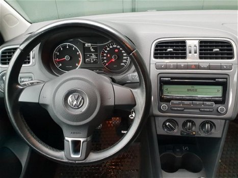 Volkswagen Polo - 1.4-16V Highline - 1