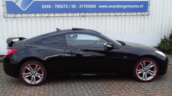 Hyundai Genesis - Coupe 2.0 Turbo Automaat, Leer, Dak, org67704KM - 1