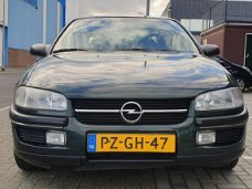 Opel Omega - 2.0i-16V Touring Youngtimer / AIRCO / APK / NAP