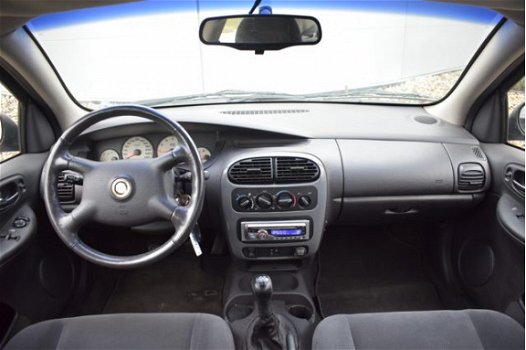 Chrysler Neon - 2.0i-16V LE | Airco | Licht metalen velgen | - 1