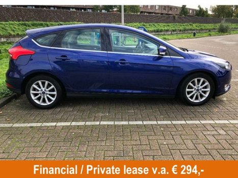 Ford Focus - 1.5 TDCI Titanium Automaat, Navi, Clima, AppConn, Licht metaal - 1