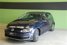 Volkswagen e-Golf - 2016 Blauw laag km - Topprijs - GARANTIE