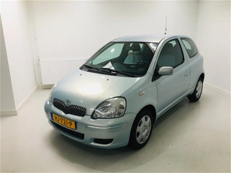 Toyota Yaris - 1.0 VVT-i Idols AIRCO. Nieuwe A.P.K - 1