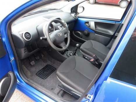 Toyota Aygo - 1.0 VVT-i Comfort Airco - 1