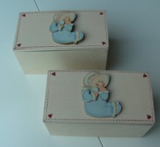 OUD KISTJE BABY JEWELRY BOX 15 CM NIEUW