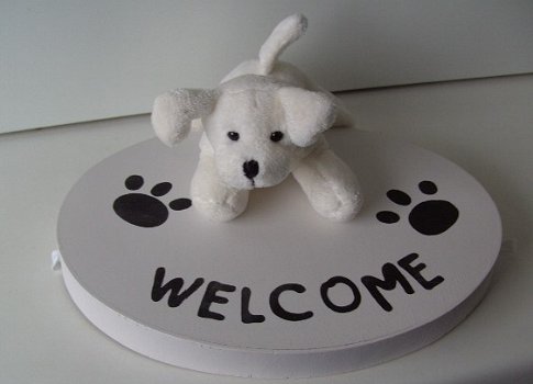 WANDDECORATIE MET PLUCHE HOND WELCOME WIT 32 STUKS Appletree - 0