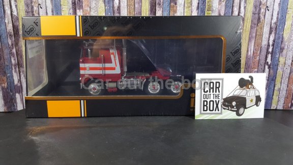 Peterbilt 352 PACEMAKER 1:43 Ixo - 4