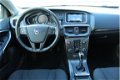 Volvo V40 - 2.0 D2 Summum Business Navi, Xenon, Clima, PDC - 1 - Thumbnail