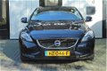 Volvo V40 - 2.0 D2 Summum Business Navi, Xenon, Clima, PDC - 1 - Thumbnail